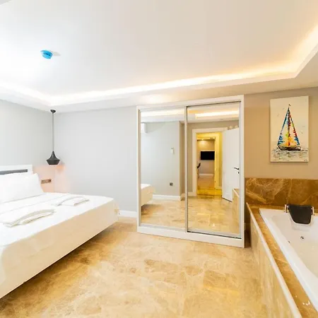 Flat With Jacuzzi And Sea View In Antalya Appartement Kaş